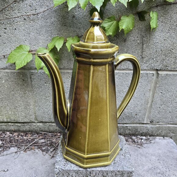 Vintage Georges Briard Pfaltzgraff Green Coffee Pot Carafe w/ Lid 13"x9"x6.5" - Picture 1 of 7